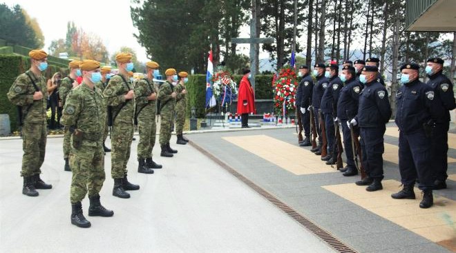 Slika /Novi direktorij/krapina-polic i voj111111111111111111111111111111111.jfif
